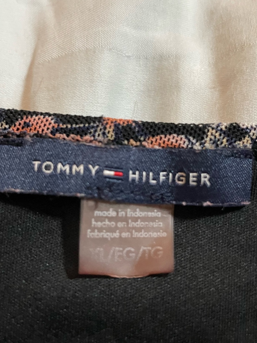 Tommy Hilfiger floral blouse scoop neck floral black pink quarter sleeve mesh XL - Picture 9 of 13
